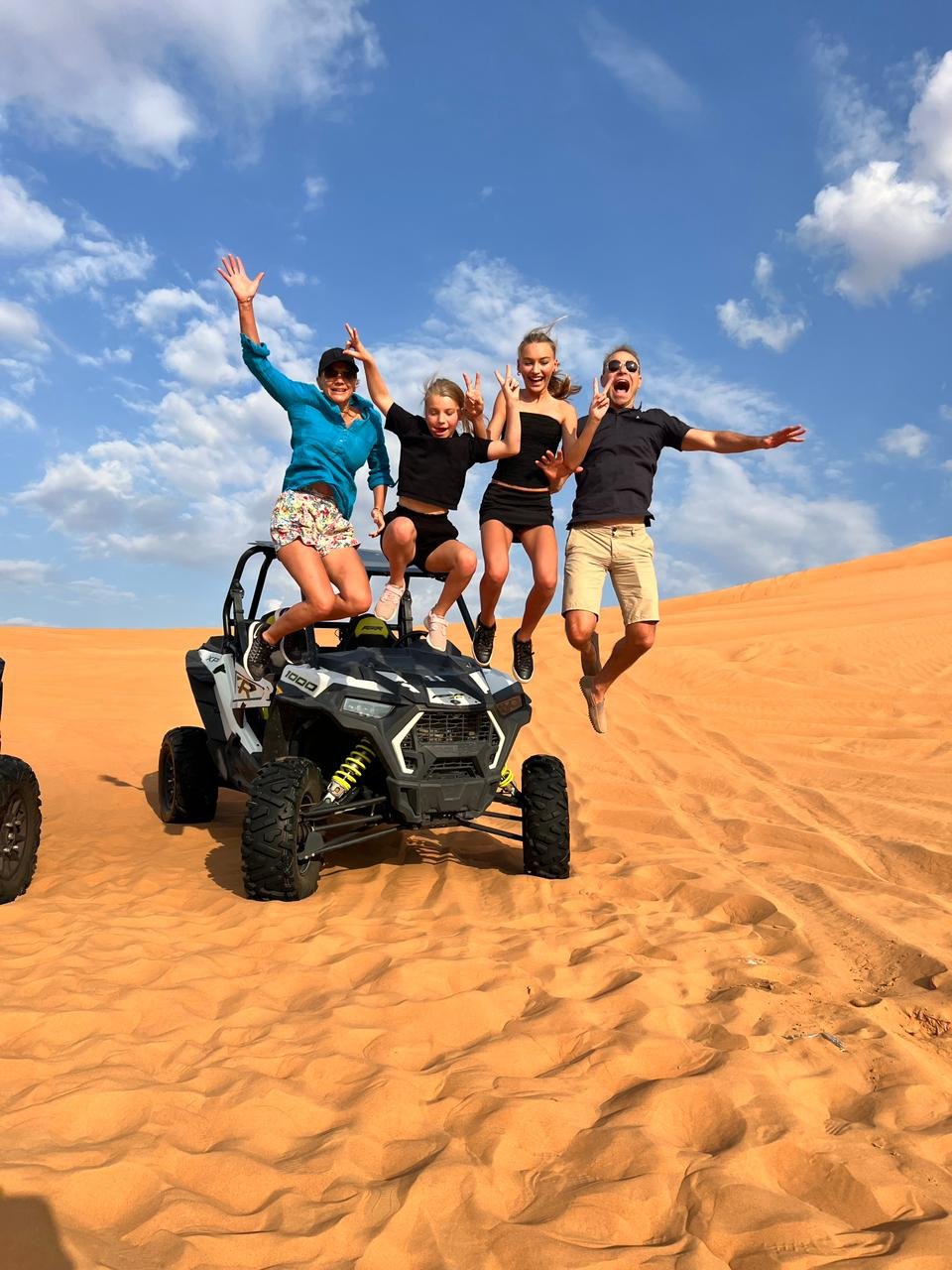 4 Seater Dune Buggy Tour Dubai